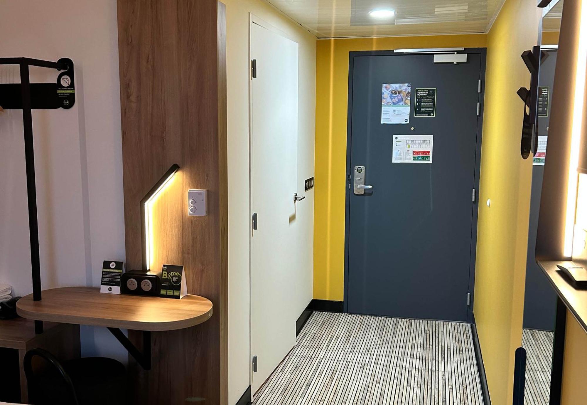 B&B Hotel Cergy Saint-Christophe Gare Exterior foto